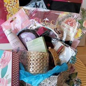 Accessories Bundle Box